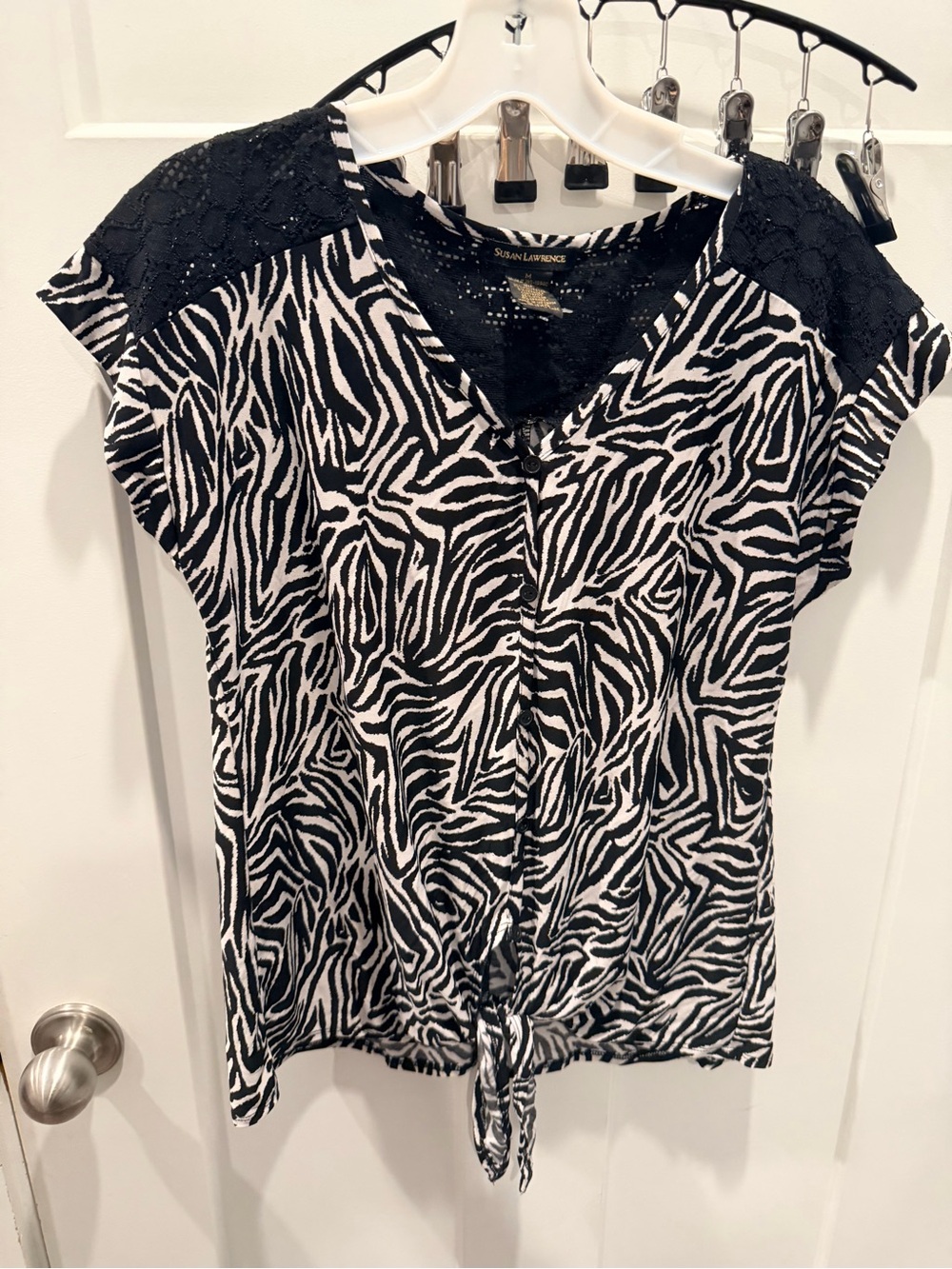 Susan Lawrence Zebra Print Lace Shoulder Tie Front Top M